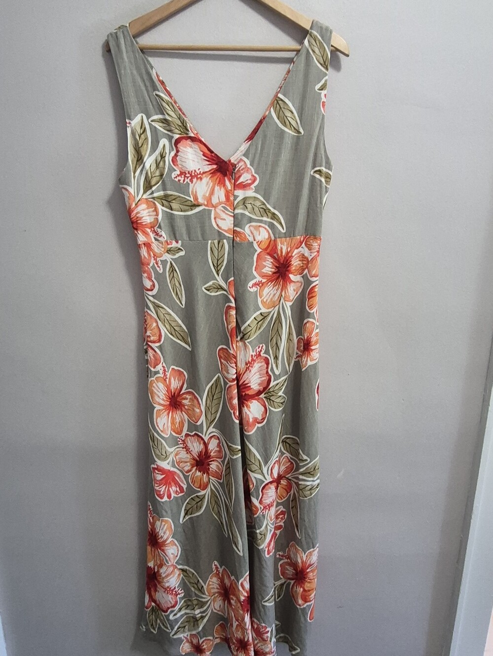 Paper Heart NWT Tropical Hibiscus Sage Green Maxi Dress Linen Blend Size XL - Picture 2 of 6